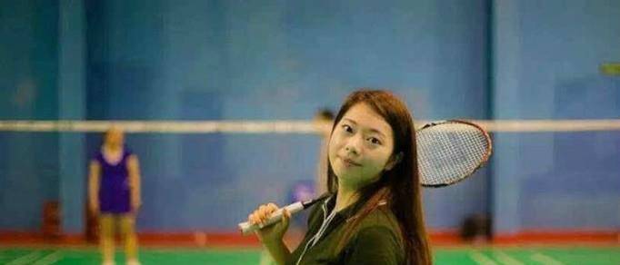 打羽毛球的好处(打羽毛球能瘦哪些部位)