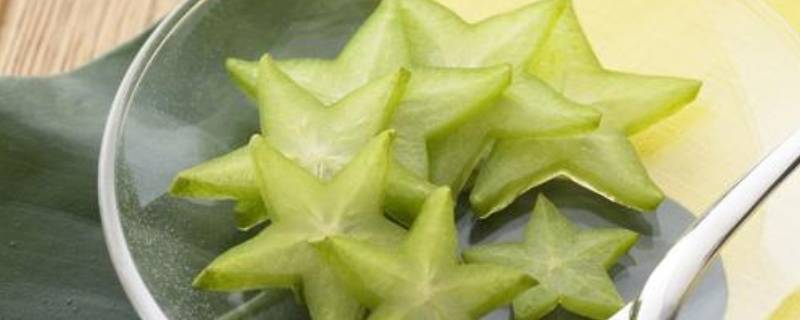 杨桃青色可以吃吗(杨桃绿色的能吃吗)