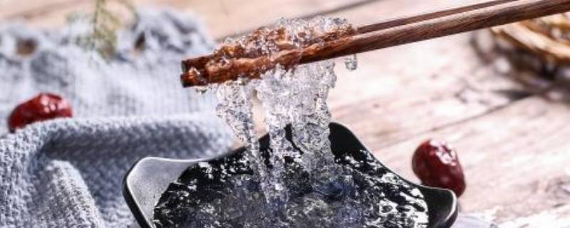 雪燕桃胶隔夜还能喝吗(桃胶和雪燕炖好可以放多久)