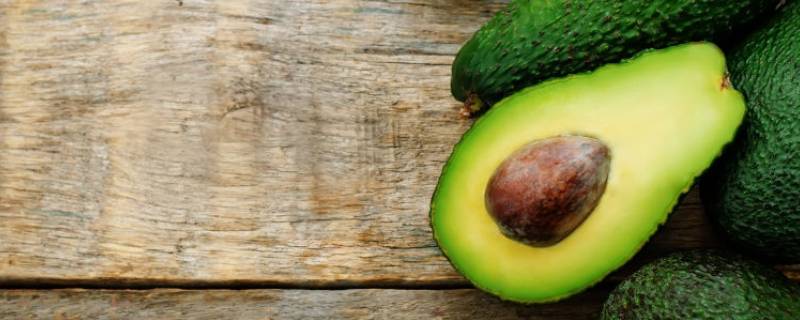 牛油果怎么保存(切开的牛油果怎么保存)