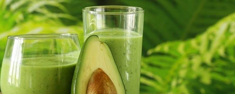 牛油果怎么看熟不熟(牛油果什么颜色是熟了)